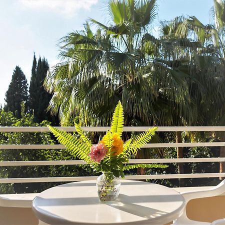 Apollonia Hotel Apartments Пафос Экстерьер фото