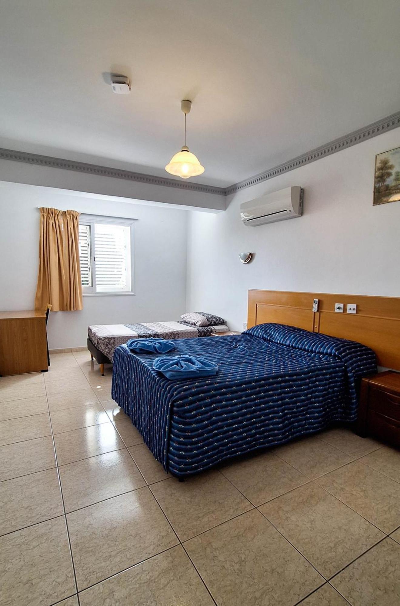 Apollonia Hotel Apartments Пафос Экстерьер фото